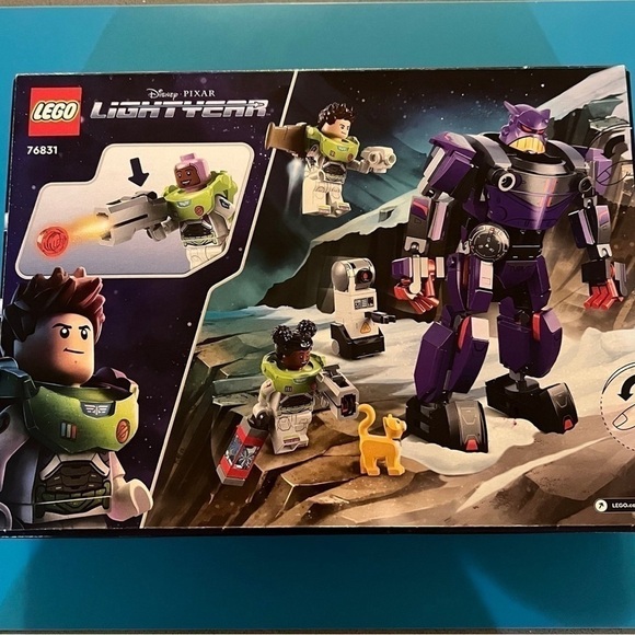 Retired LEGO Disney Pixar Lightyear Zurg Battle 76831 | Buzz Lightyear Toy Set - Picture 5 of 12
